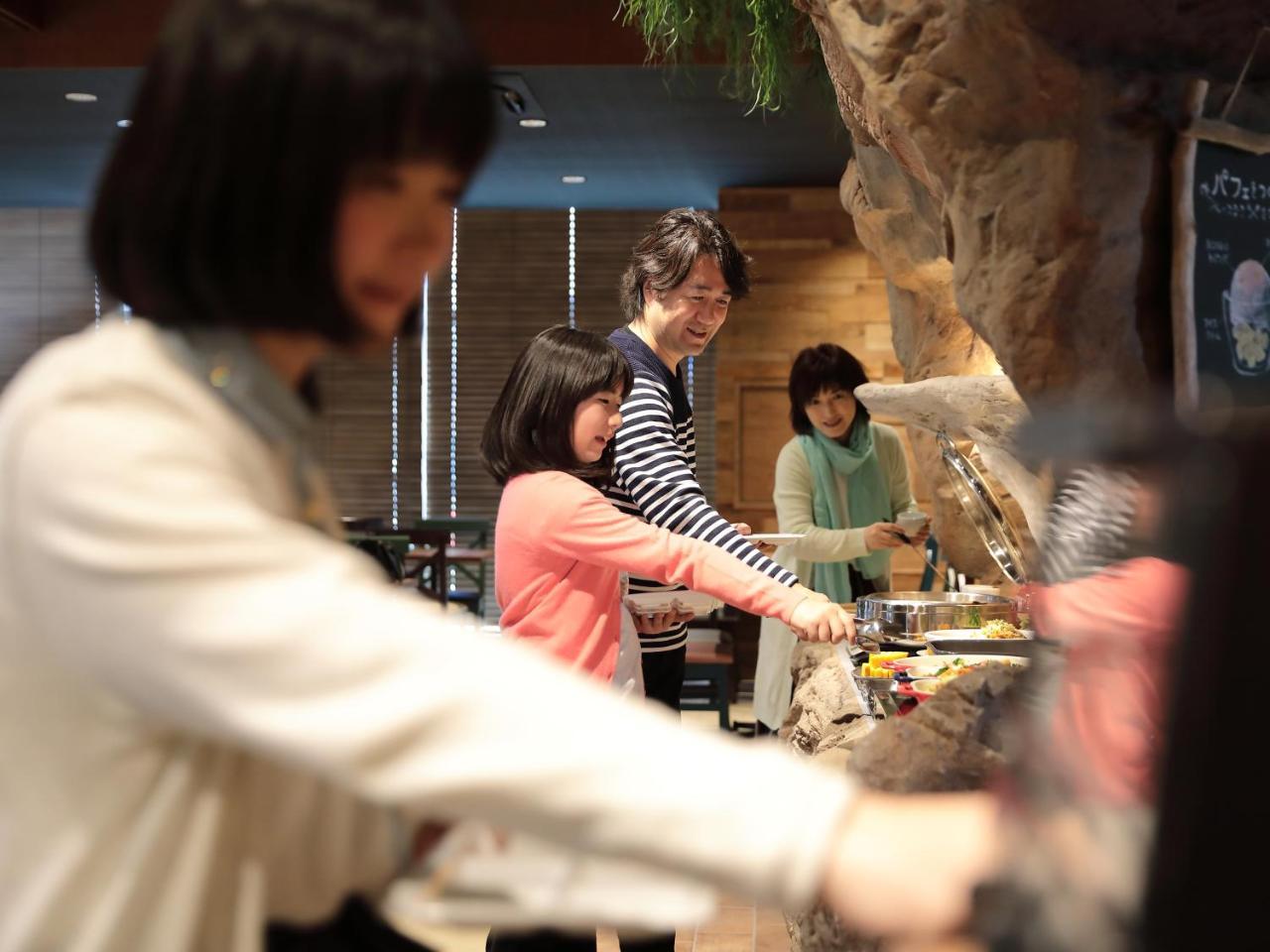 Urayasu Henn Na Hotel Maihama Tokyo Bay מראה חיצוני תמונה